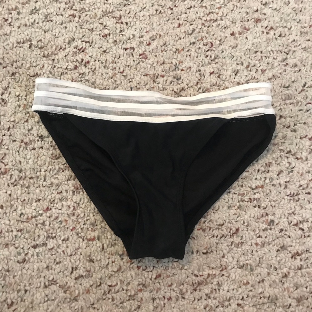 Bikini bottoms